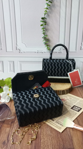 کیف مشکی طرح دار فانتزی